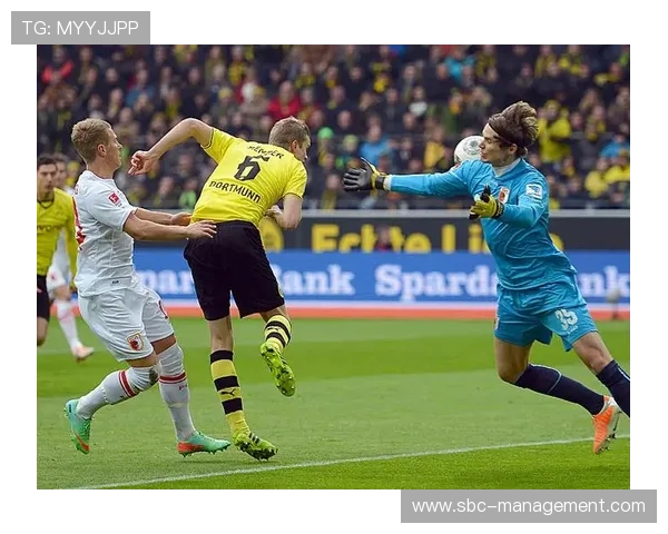 多特防线稳定性持续承压,表现波动对赛季走势形成制约 多特防线稳定性持续承压,表现波动对赛季走势形成制约