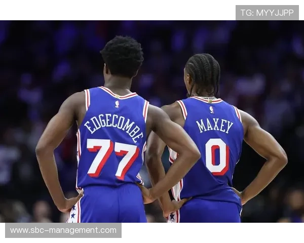 泰雷西·马克西突破拉开得分差距提升76人关键时刻表现